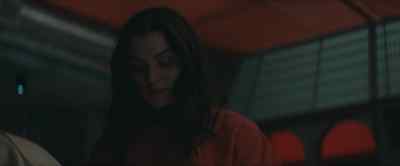 ♪ This summer I went swimming ♪ - Dead Ringers