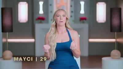 I thought this girls' trip
would be drama-free, - The Secret Lives of Mormon Wives