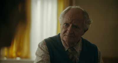 I thought he was going
to boot them out, - The Unlikely Pilgrimage of Harold Fry