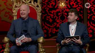 I thought if I just
put the microphone - Taskmaster