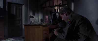I thought I kicked you out. - The Bridge at Remagen