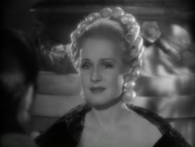 I once thought if I were queen I'd be so happy - Marie Antoinette