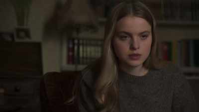 - I thought I saw
someone outta the window, - The Deceived