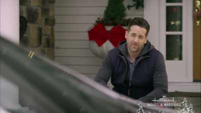 I thought I'd wait so I could,
you know, - Marrying Father Christmas