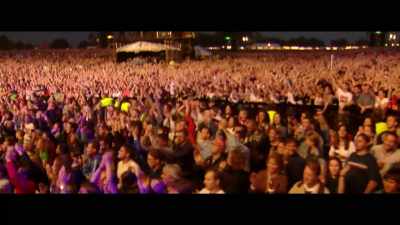 I thought it was Knebworth,
what are you on about? - Oasis: Knebworth 1996