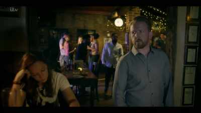 I thought it was only
alcoholics who sat alone in pubs. - Cheat