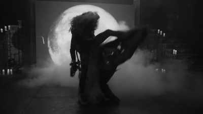 I thought it was pretty
middle of the road, - The Boulet Brothers' Dragula: Titans
