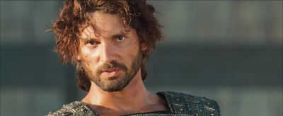 I thought it was you
I was fighting yesterday. - Troy
