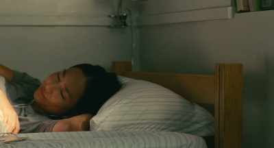 I thought you said you
never wake up before 10:00. - Past Lives