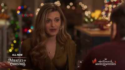 I thought that's
how everybody had it - A Godwink Christmas: Second Chance, First Love