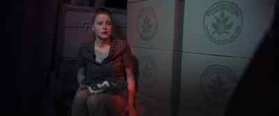I thought the animal was just here. - Monster on a Plane