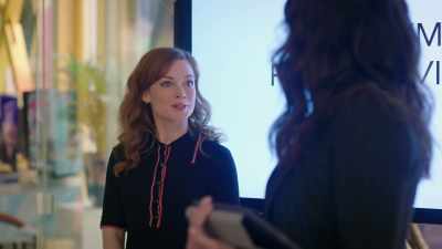 - I thought the peer reviews
were for internal use only. - Zoey's Extraordinary Playlist