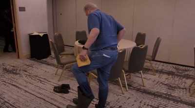 I thought those boots
were gonna be high enough, - An Inconvenient Sequel: Truth to Power