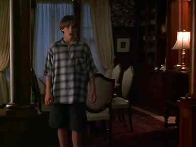 - I thought you won't...
- I asked you a question! - The Cure