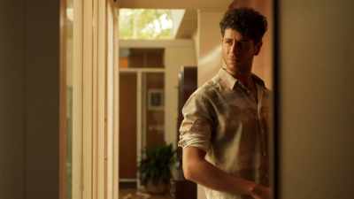 I thought you were Spanish,
with your brown skin. - Just Friends