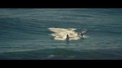 [thrilling string music] - 100 Foot Wave