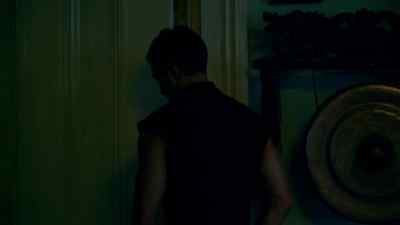 (thunder rumbling) - Into the Badlands