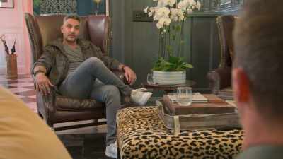 I had to, like, go meet sellers, - Buying Beverly Hills