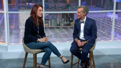 I had to think of really,
really sad things in my head. - Bill Nye Saves the World