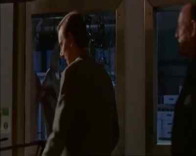I told you Frost
wouldn't leave it. - A Touch of Frost