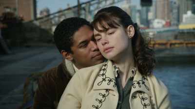 I told her that Bobbygave me an advance. - Godfather of Harlem