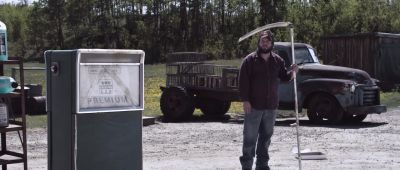 I told you Tucker I'm a zero with the ladies - Tucker and Dale vs Evil