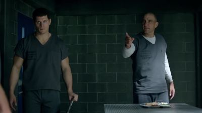 I TOLD YOU THIS
WASN'T OVER, DIDN'T I? - Arrow