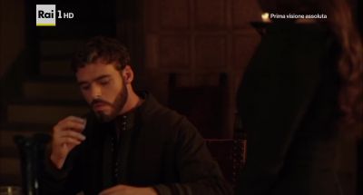I took it off. This morning. - Medici: Masters of Florence