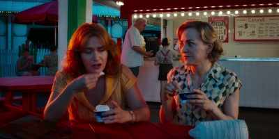 ♪ I touch your lips ♪ - Wonder Wheel