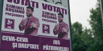 -I touched a poor!
-Don't look in their eyes! - Candidatul perfect