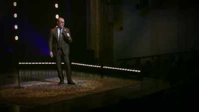I was traveling a lot last year, - Tom Papa: Human Mule