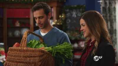 I tried to do my own
little rooftop garden - A Christmas Recipe for Romance