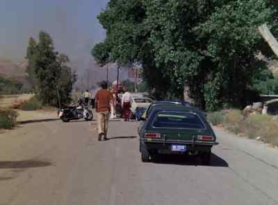 TRUCK SLOWS DOWN ) - The Six Million Dollar Man