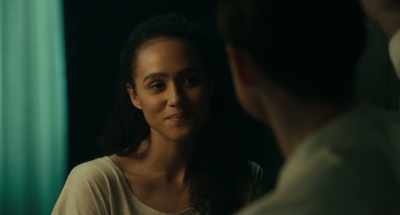 I trust your accommodation meets
your high standards? - The Invitation