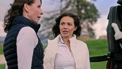 - I trust Anita.
- Do you? Why? - Deadly Wives Club
