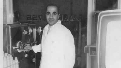 I had two partners,
and I was a third partner. - The Lebanese Burger Mafia