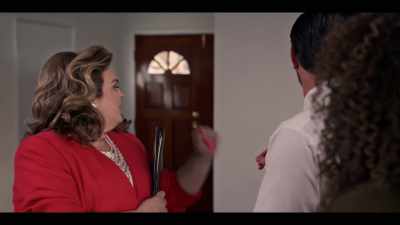 I, uh... I need to use a phone.
- Uh, over there. - Gordita Chronicles