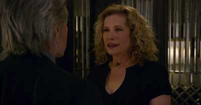 I, uh... I'd invite you in - The Kominsky Method