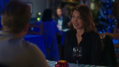 I, um... I had a huge crush
on you senior year. - Christmas Class Reunion