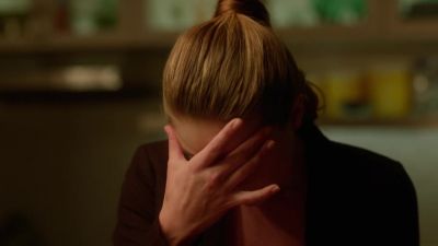I, um... - Supergirl