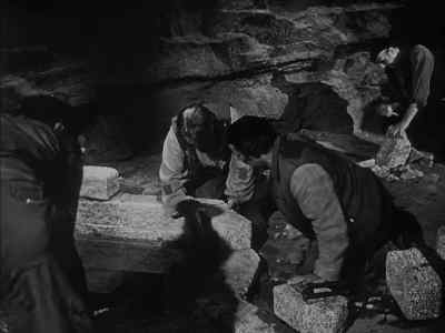 I understand it all now. - The Song of Bernadette