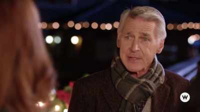 I understand
the timing is tight, - Nantucket Noel