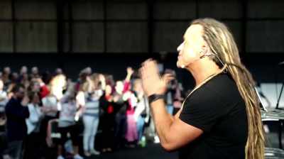 Și unul, cu precădere,
a fost Todd White. - American Gospel: Christ Alone