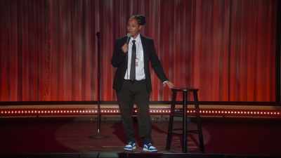 I used to get
the fresh square pizzas, - Marlon Wayans Presents: The Headliners