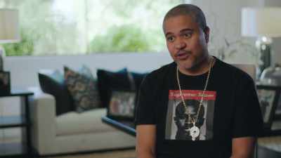 - I used to hustle
on 205th and hollis - Origins of Hip Hop