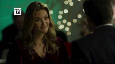 I used to volunteer with decorating. - Christmas Wishes & Mistletoe Kisses