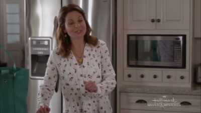 I vow to be a better dish-rinser
in the future. - Last Scene Alive: An Aurora Teagarden Mystery