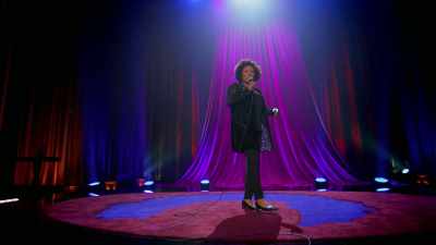 I walk around my house and - Wanda Sykes: What Happened… Ms. Sykes?