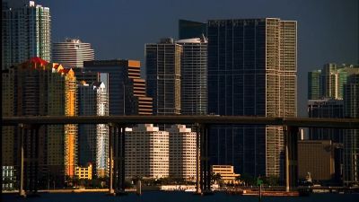 Walter, check this out. - CSI: Miami