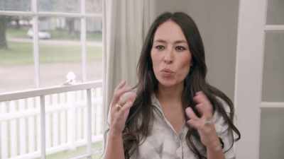 I wanna get into her head
so I can really get a good feel - Fixer Upper: Behind the Design